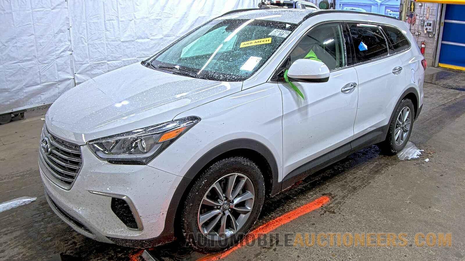 KM8SMDHF4HU216351 Hyundai Santa Fe 2017