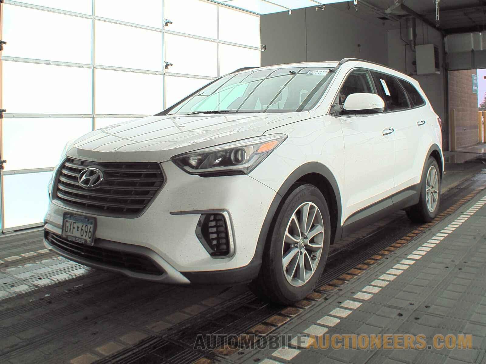 KM8SMDHF8HU207572 Hyundai Santa Fe 2017