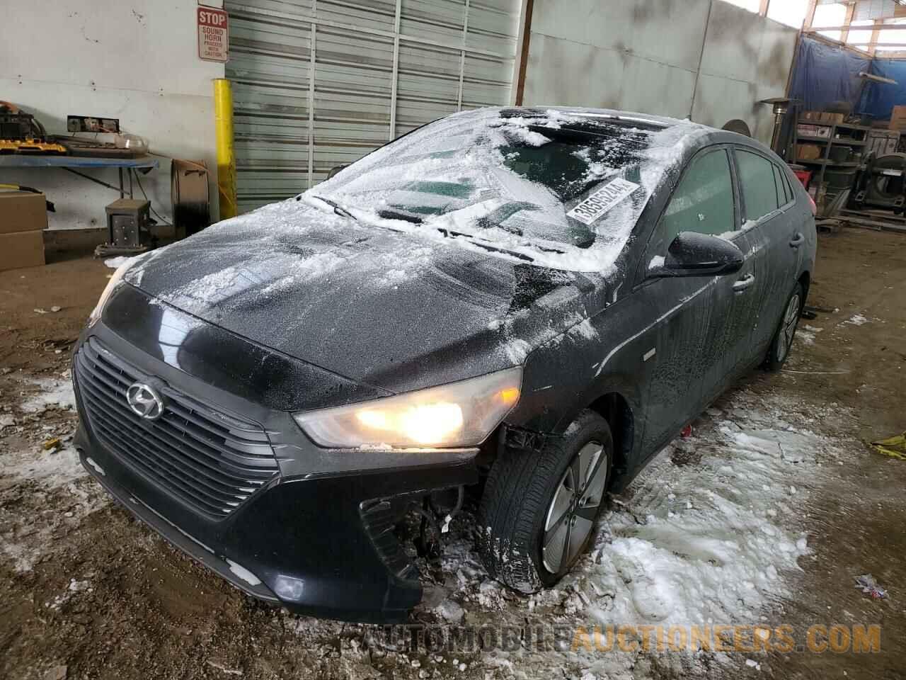 KMHC65LC3HU022329 HYUNDAI IONIQ 2017