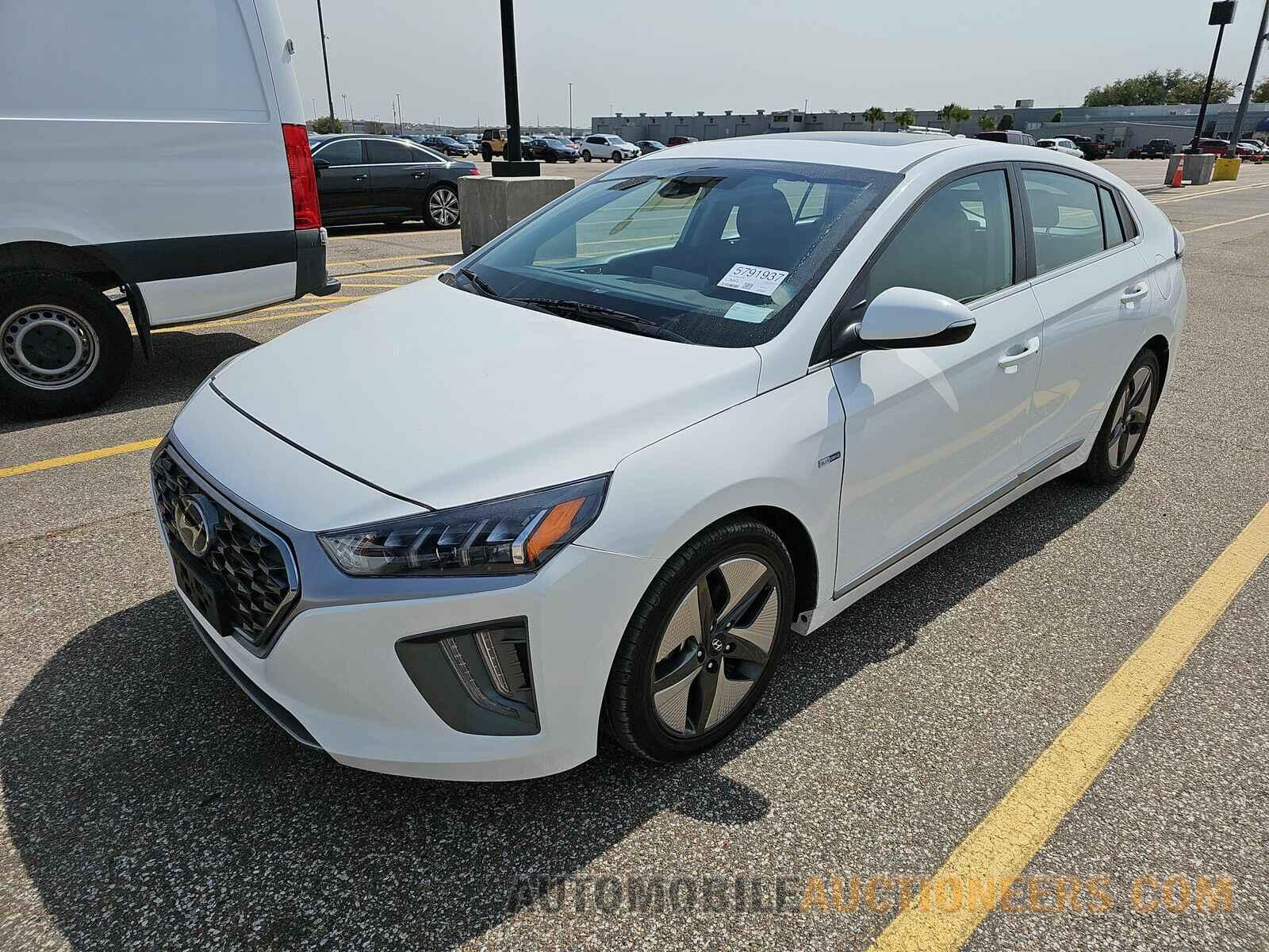 KMHC85LC1LU231975 Hyundai Ioniq Hybrid 2020