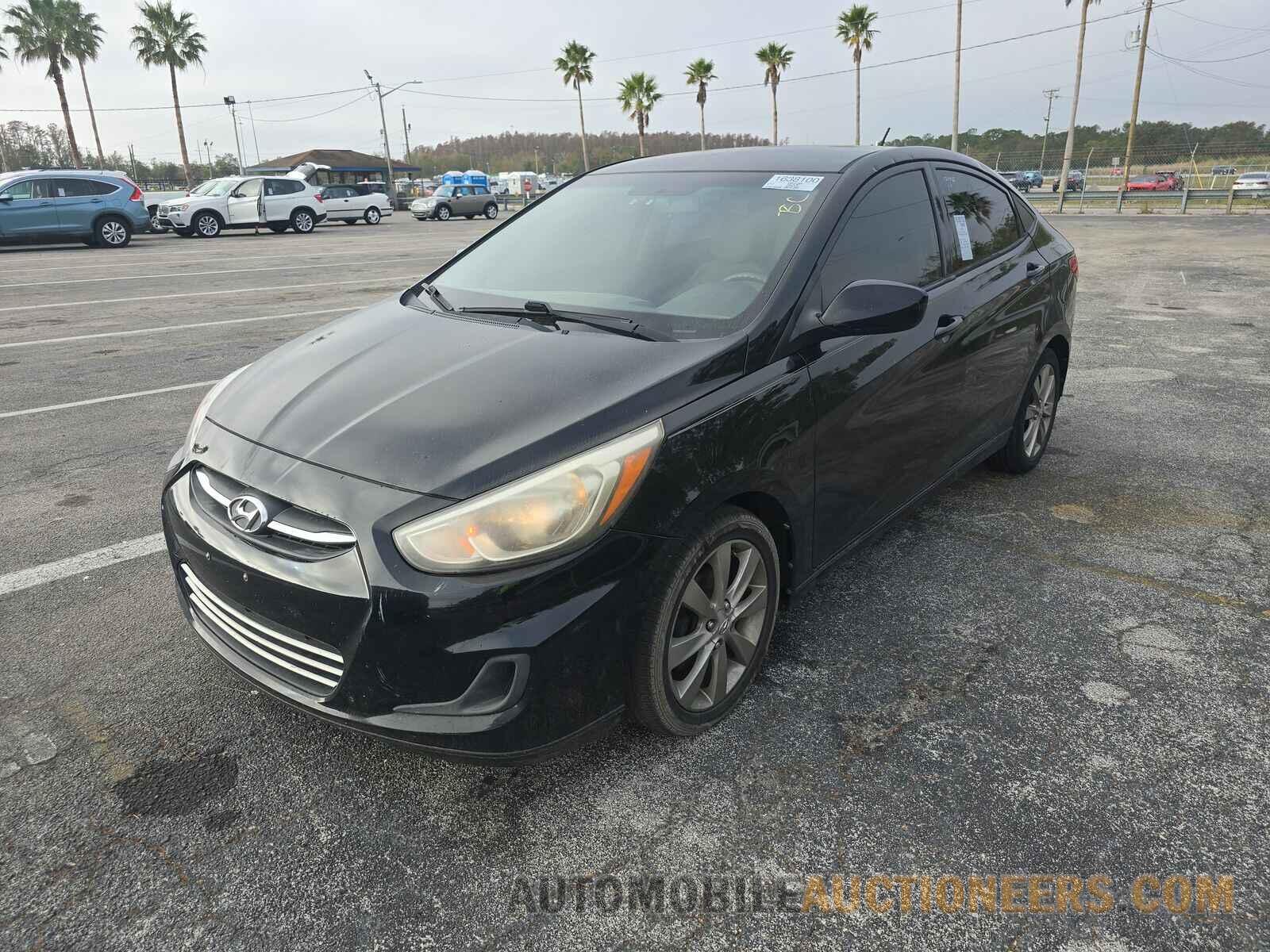 KMHCT4AE0FU928913 Hyundai Accent 2015