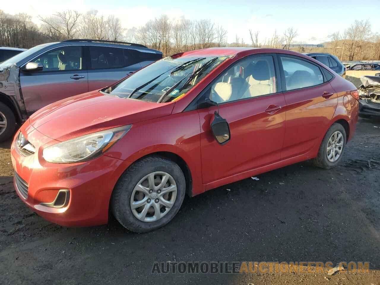 KMHCT4AE1DU514682 HYUNDAI ACCENT 2013