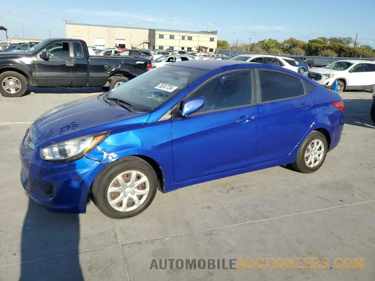 KMHCT4AE3DU522766 HYUNDAI ACCENT 2013