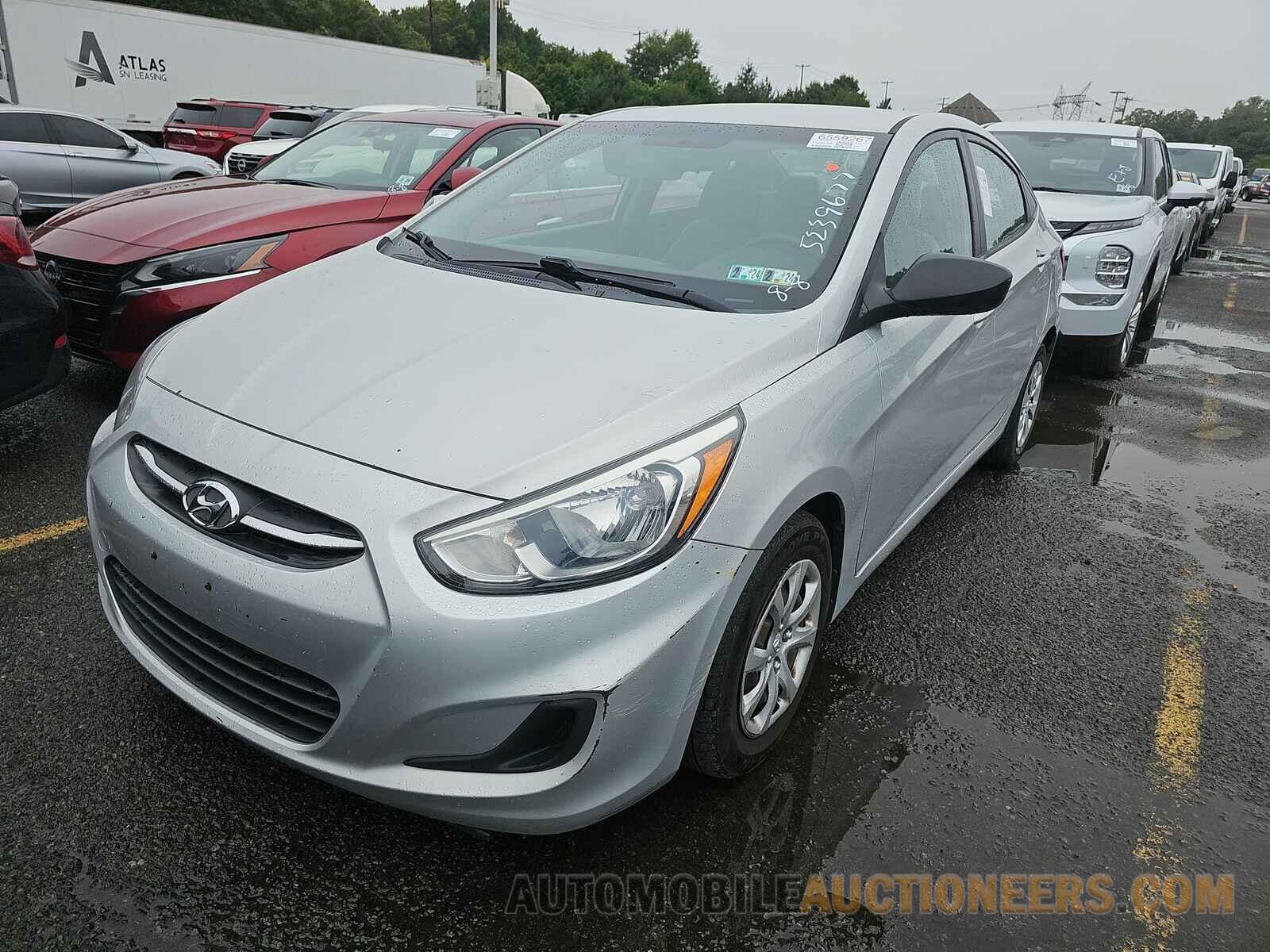 KMHCT4AE3FU893154 Hyundai Accent 2015