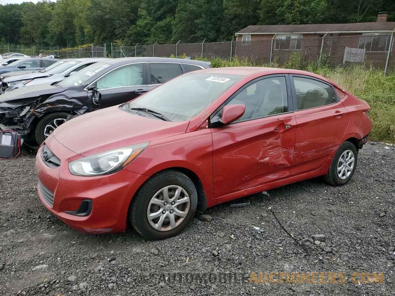 KMHCT4AE4DU478700 HYUNDAI ACCENT 2013