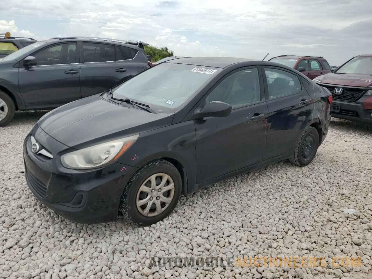 KMHCT4AE7DU577415 HYUNDAI ACCENT 2013