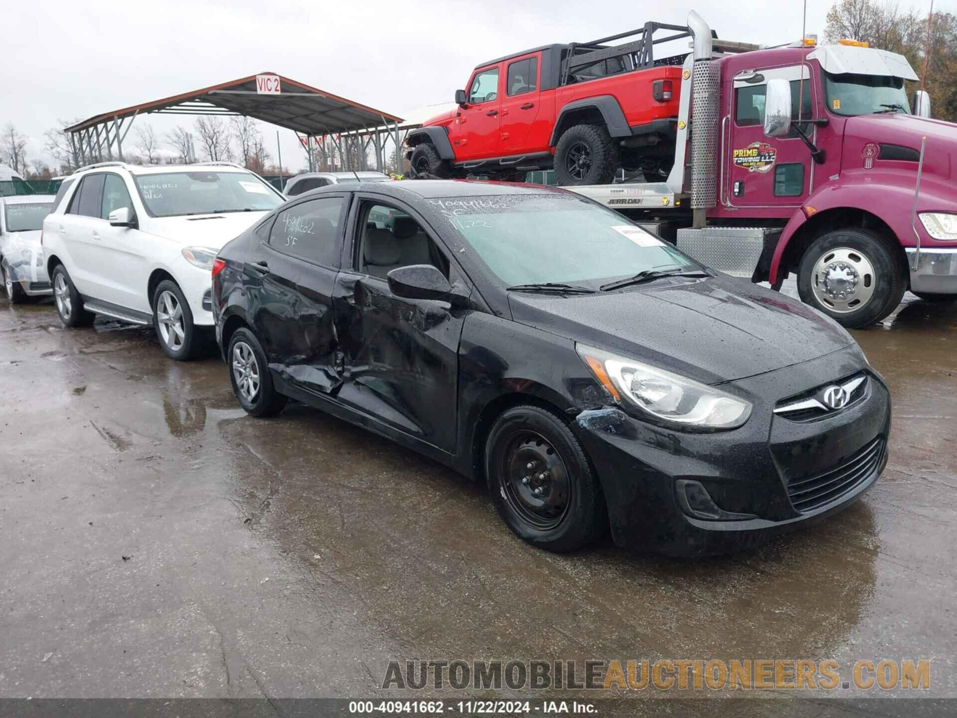 KMHCT4AE7DU577494 HYUNDAI ACCENT 2013