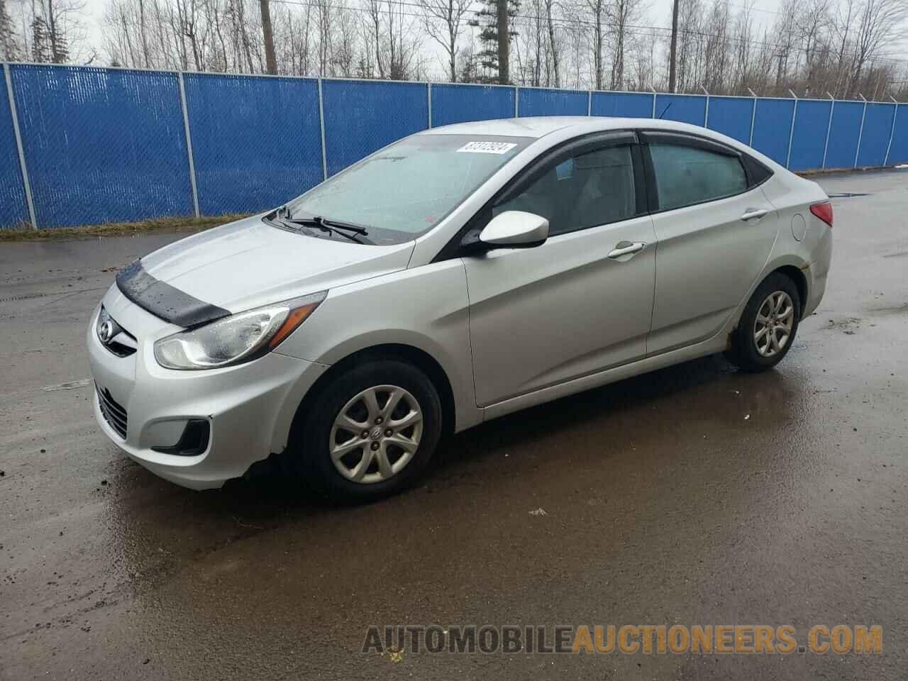 KMHCT4AE8DU437437 HYUNDAI ACCENT 2013