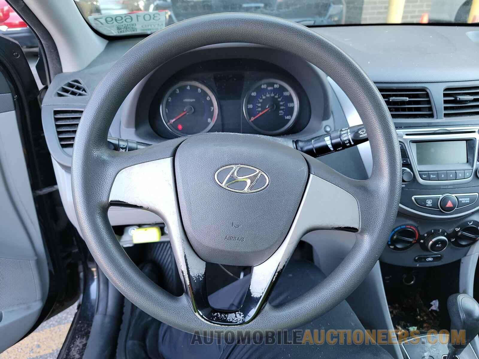 KMHCT4AE8HU374717 Hyundai Accent 2017