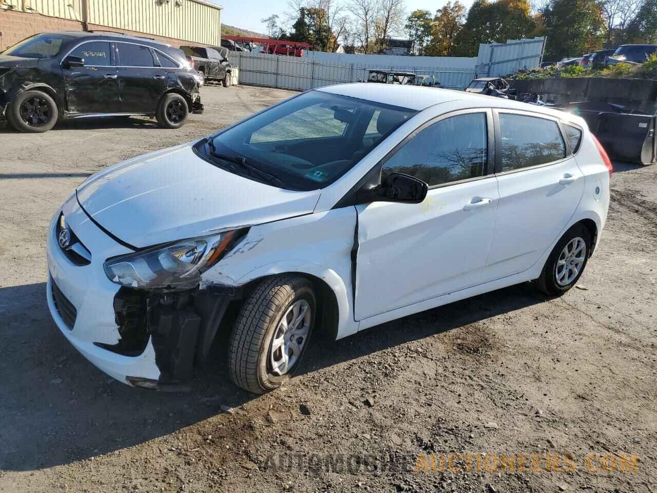 KMHCT5AE1EU154305 HYUNDAI ACCENT 2014