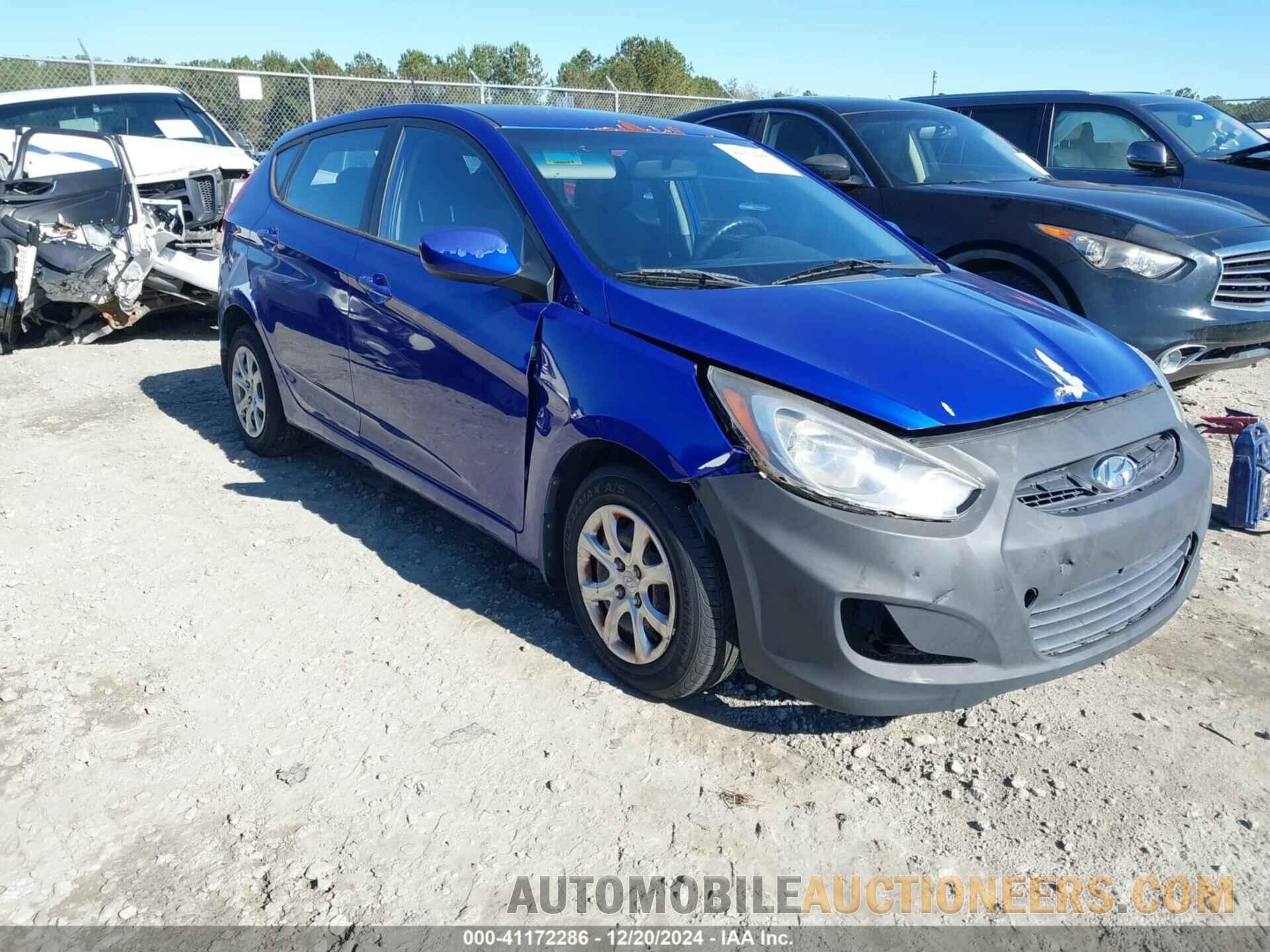 KMHCT5AE4DU132376 HYUNDAI ACCENT 2013