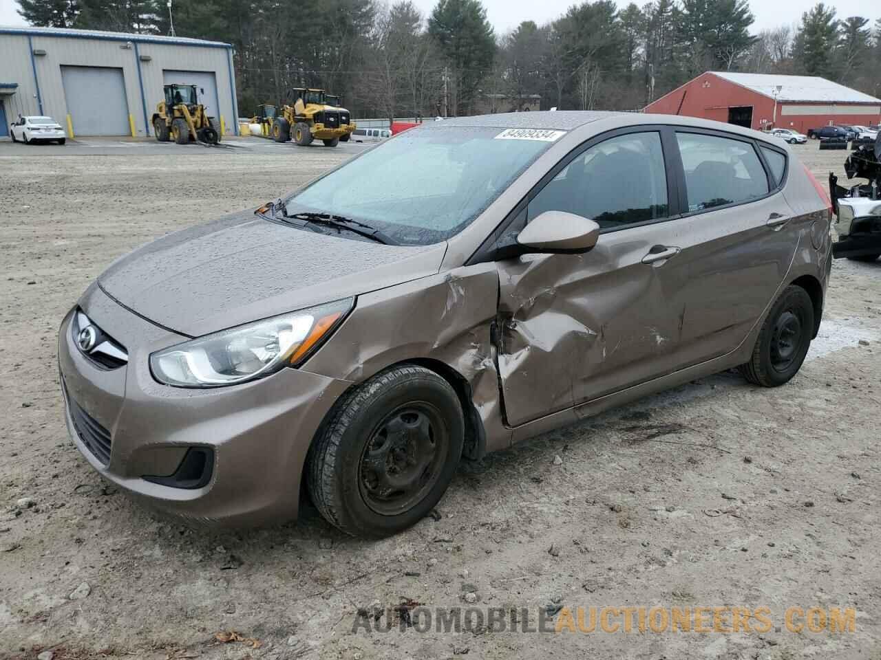 KMHCT5AE5DU082829 HYUNDAI ACCENT 2013