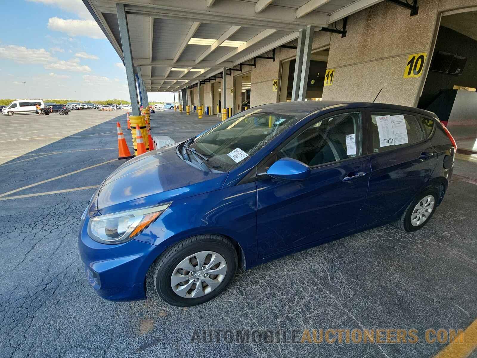 KMHCT5AE9GU268197 Hyundai Accent 2016