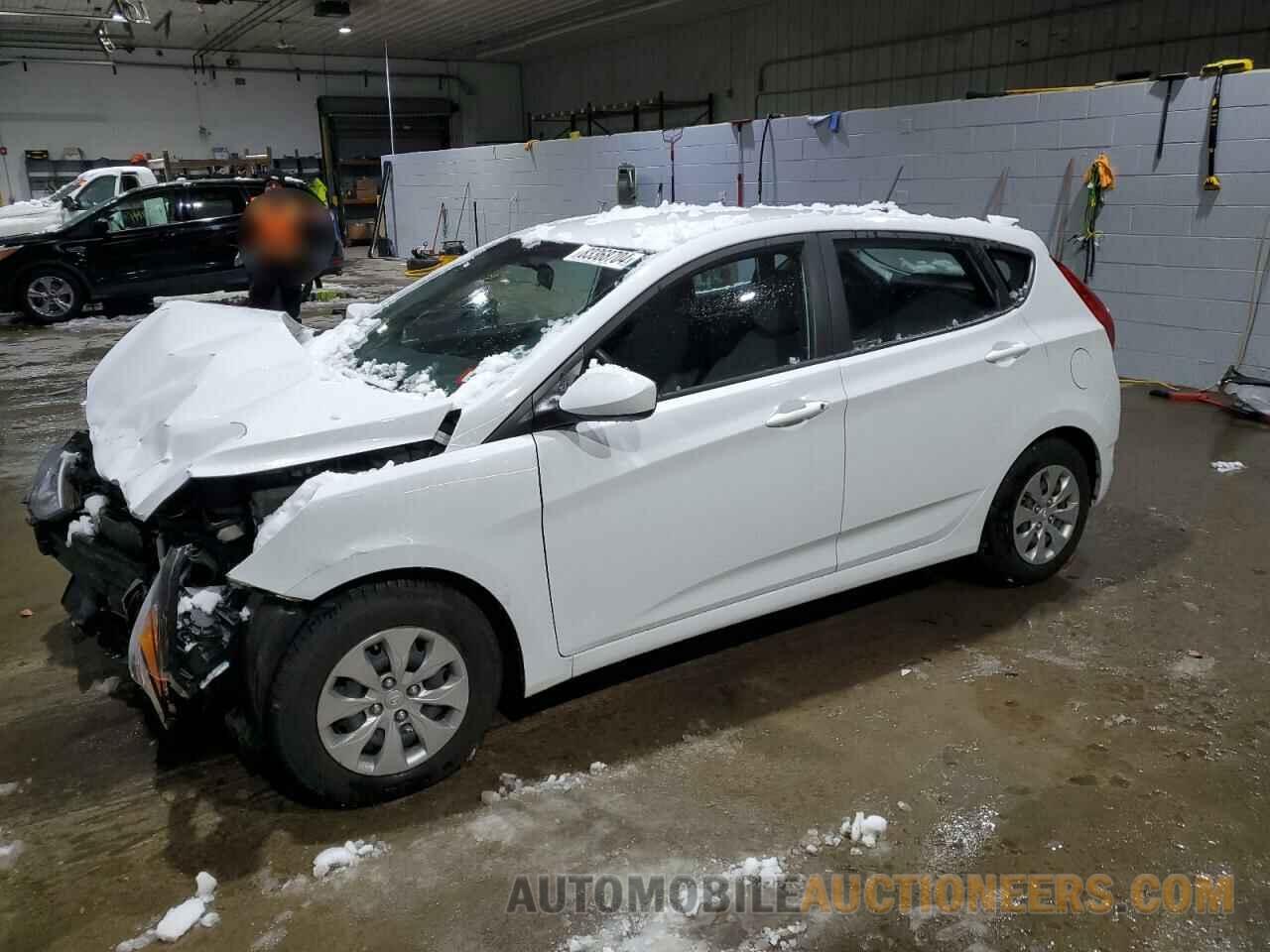 KMHCT5AE9GU288899 HYUNDAI ACCENT 2016