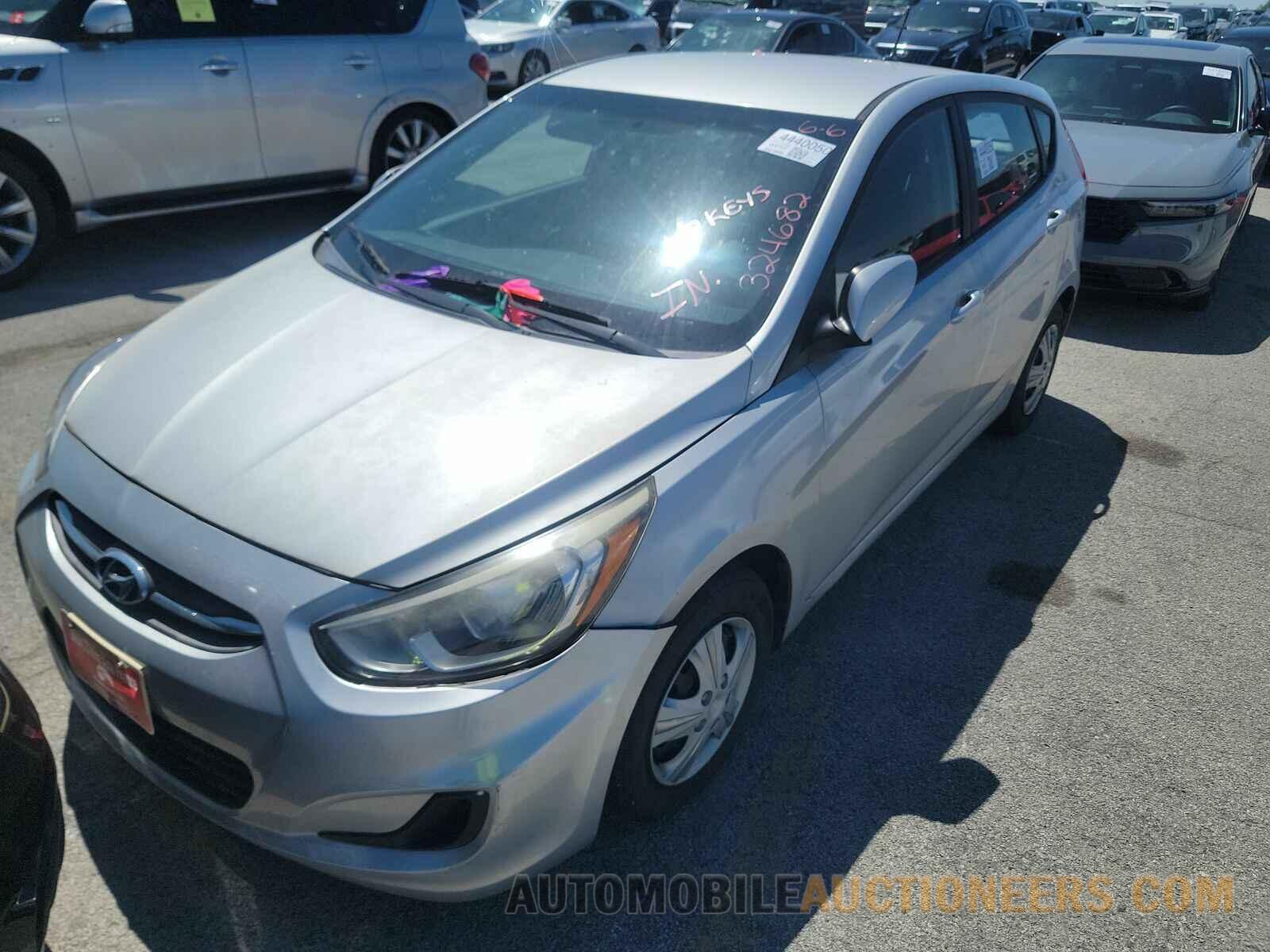 KMHCT5AEXHU324682 Hyundai Accent 2017