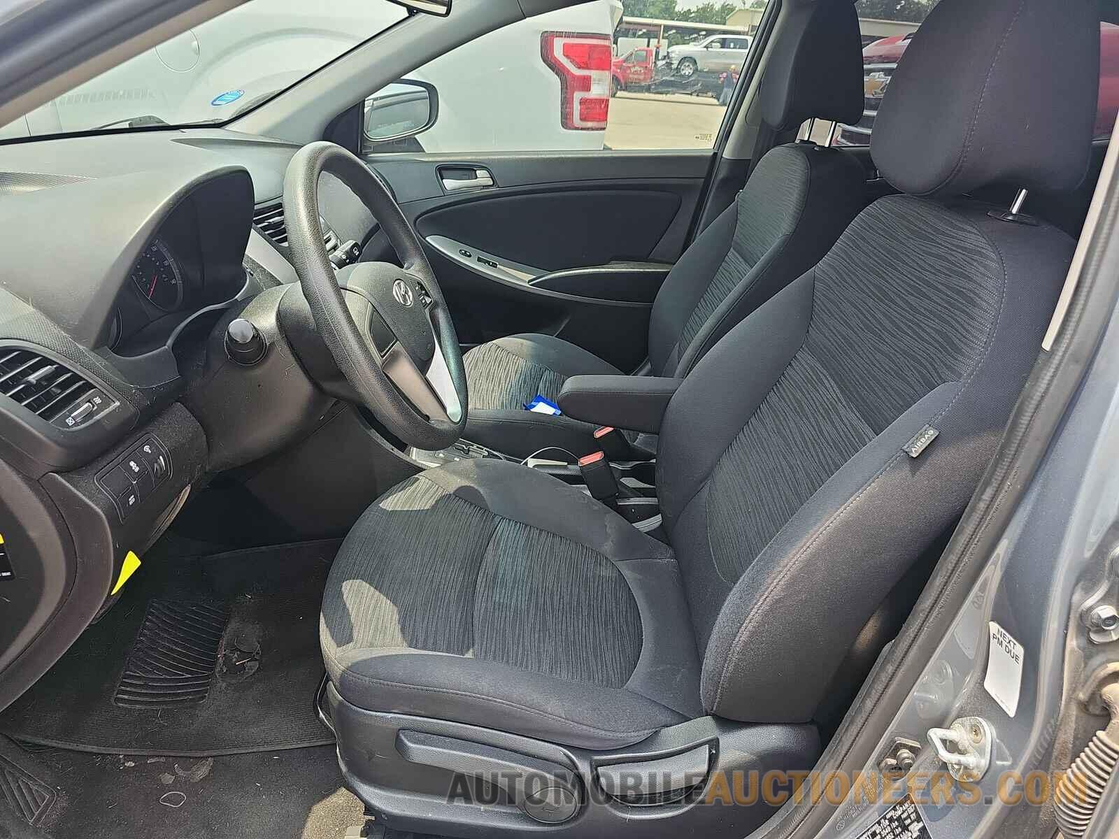 KMHCT5AEXHU364034 Hyundai Accent 2017