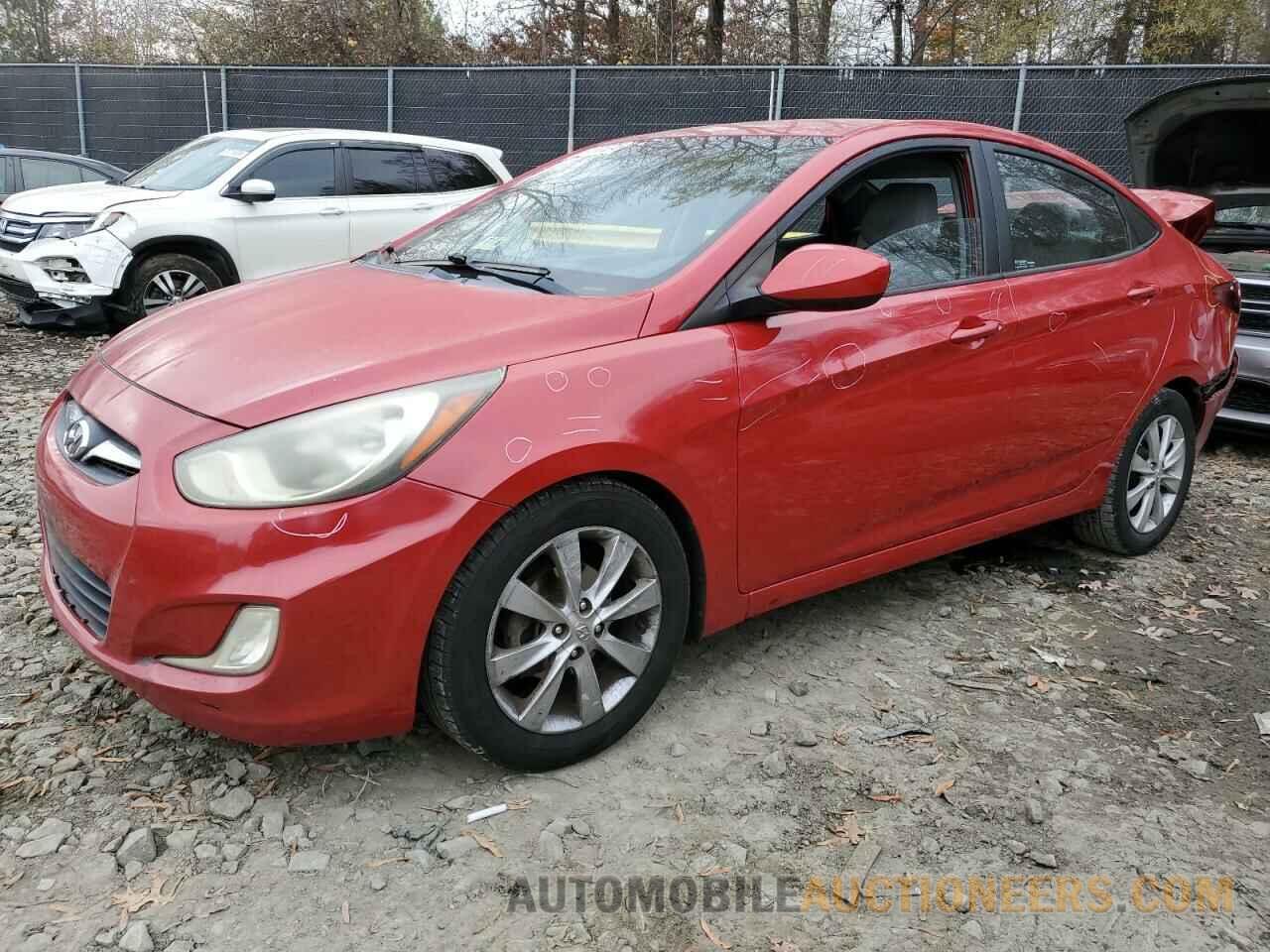 KMHCU4AE0DU489495 HYUNDAI ACCENT 2013