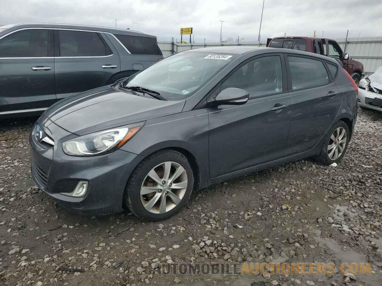 KMHCU5AE2DU066455 HYUNDAI ACCENT 2013