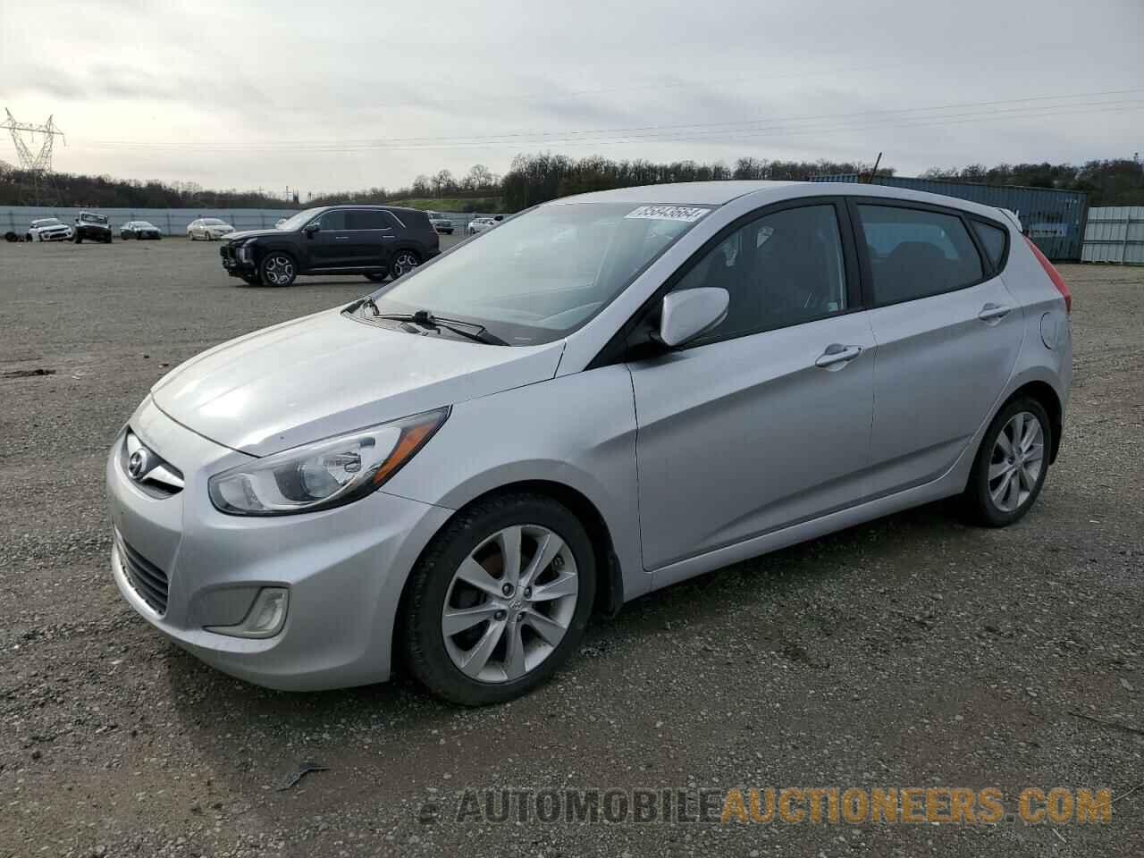 KMHCU5AE2DU079481 HYUNDAI ACCENT 2013