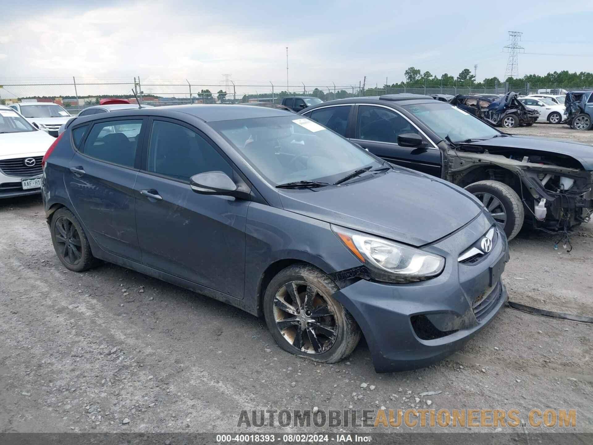 KMHCU5AE6DU061680 HYUNDAI ACCENT 2013