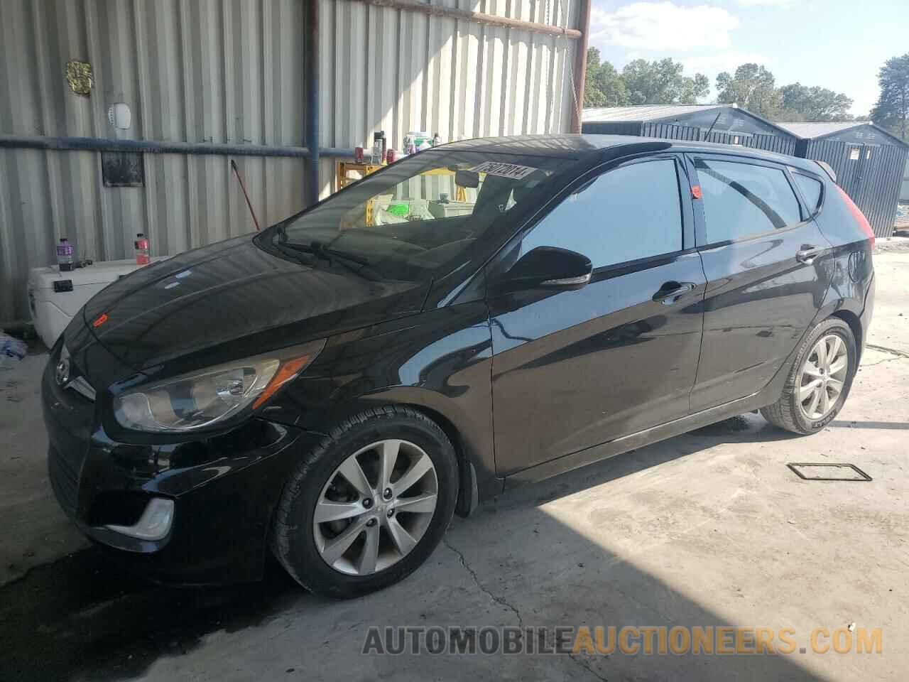 KMHCU5AE7DU104424 HYUNDAI ACCENT 2013