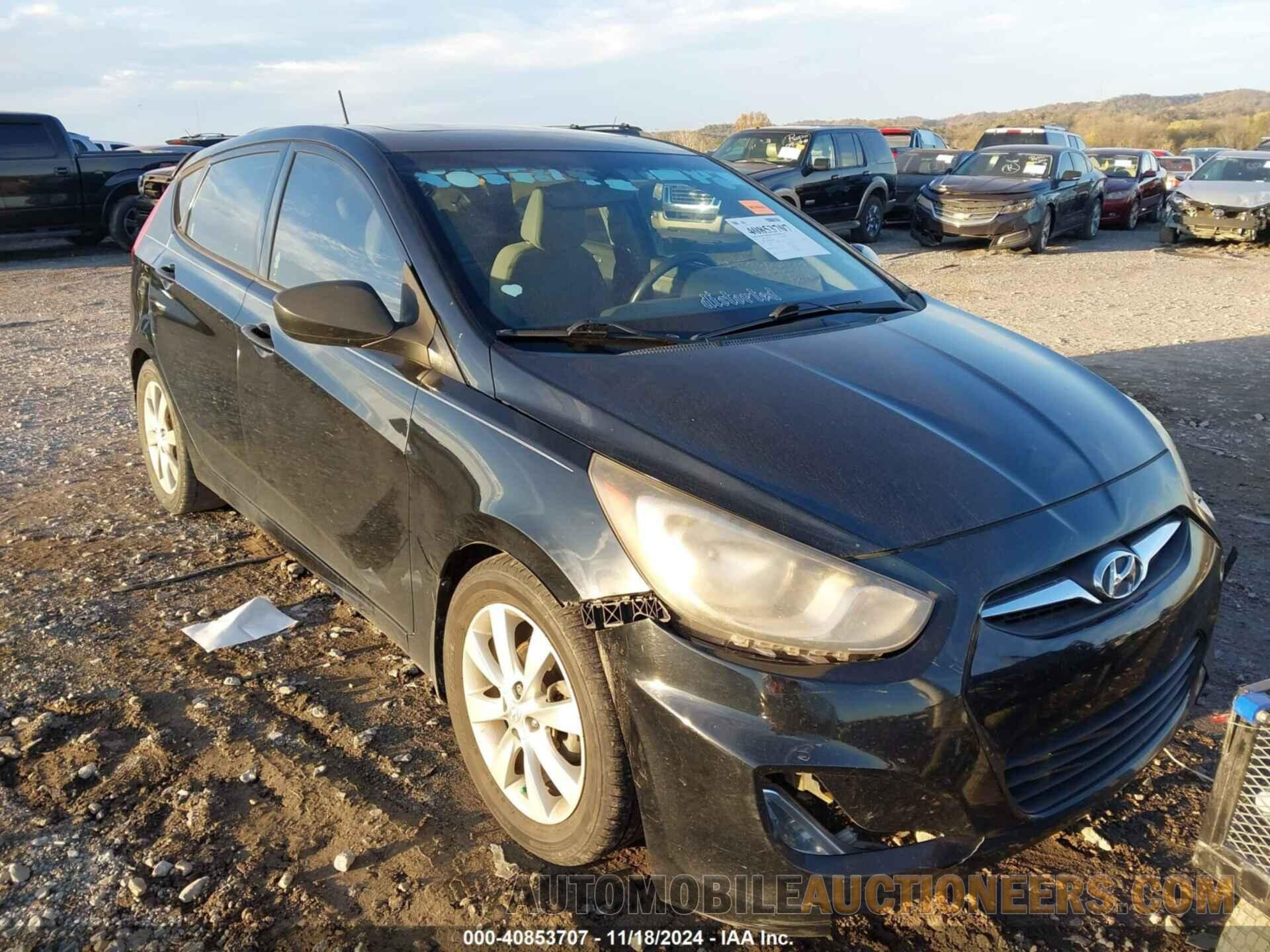 KMHCU5AE9DU088677 HYUNDAI ACCENT 2013