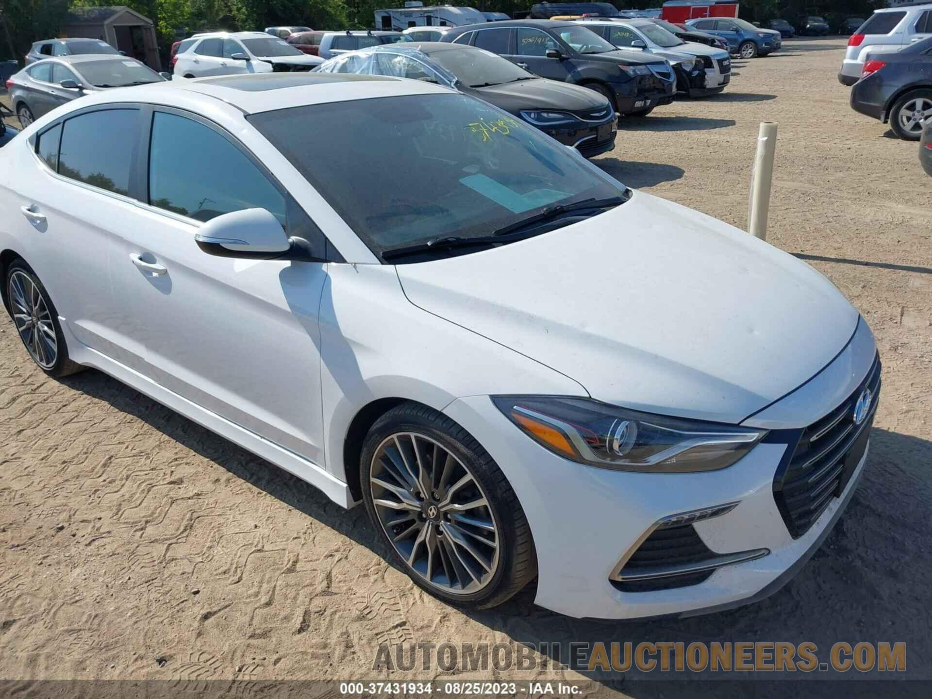 KMHD04LB0JU528133 HYUNDAI ELANTRA 2018