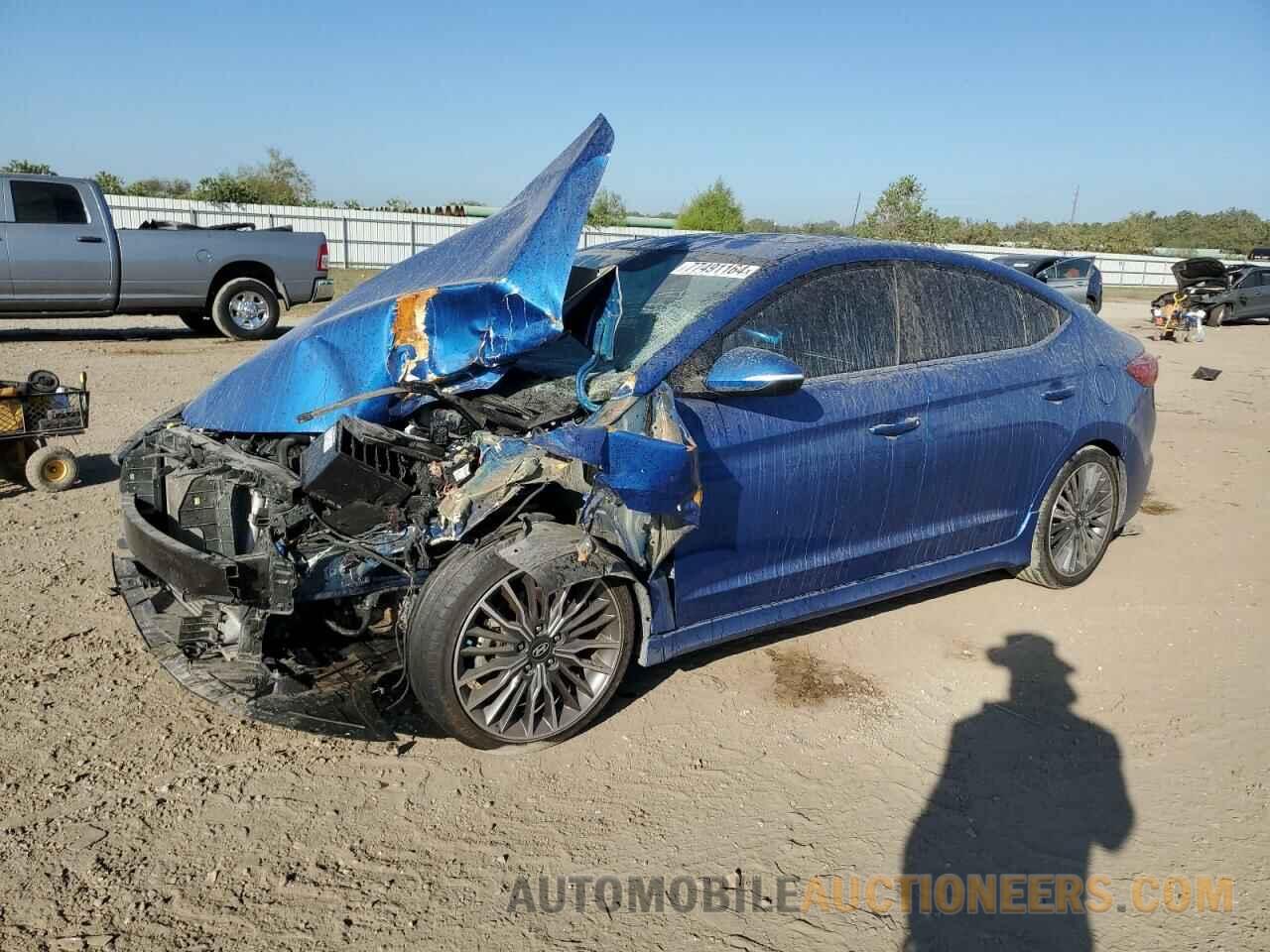 KMHD04LB0JU608984 HYUNDAI ELANTRA 2018