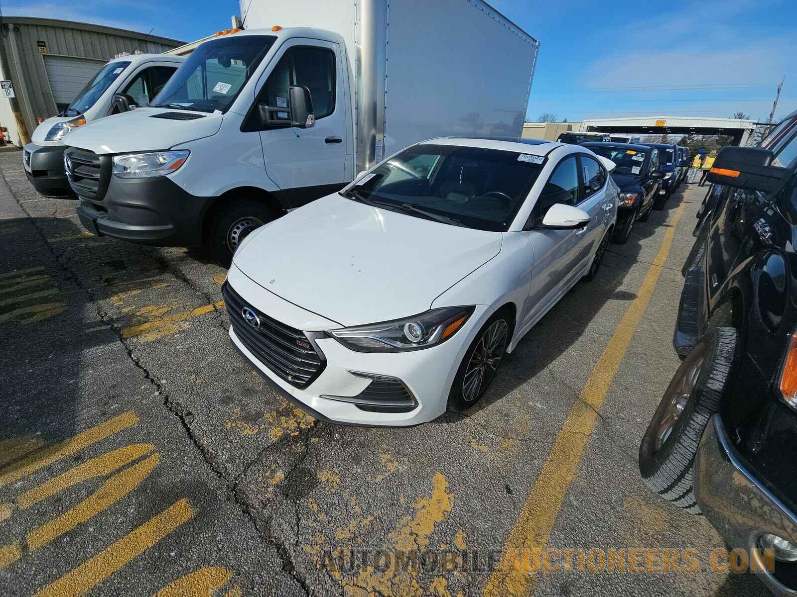 KMHD04LB3JU562566 Hyundai Elantra 2018