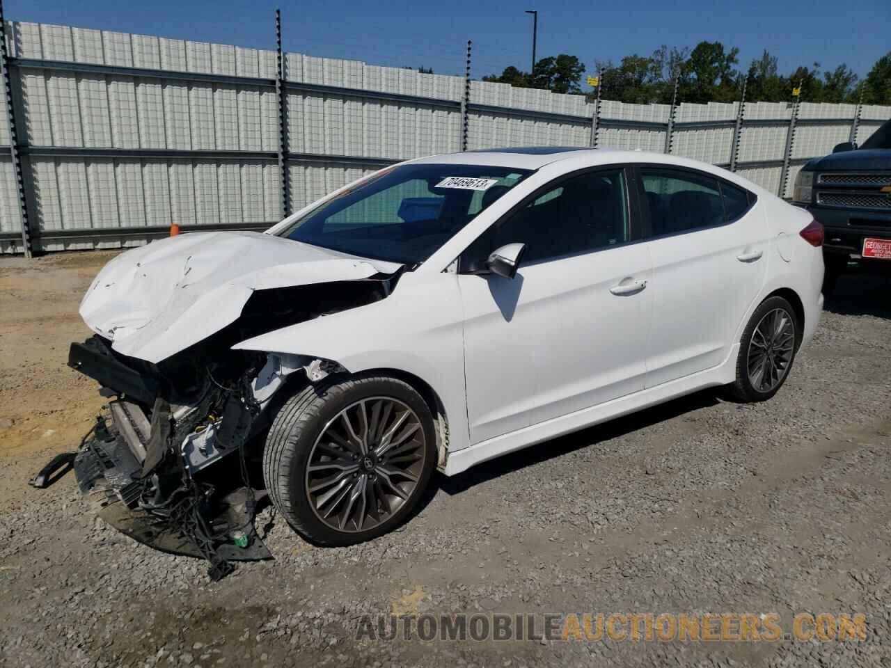 KMHD04LB4JU511772 HYUNDAI ELANTRA 2018