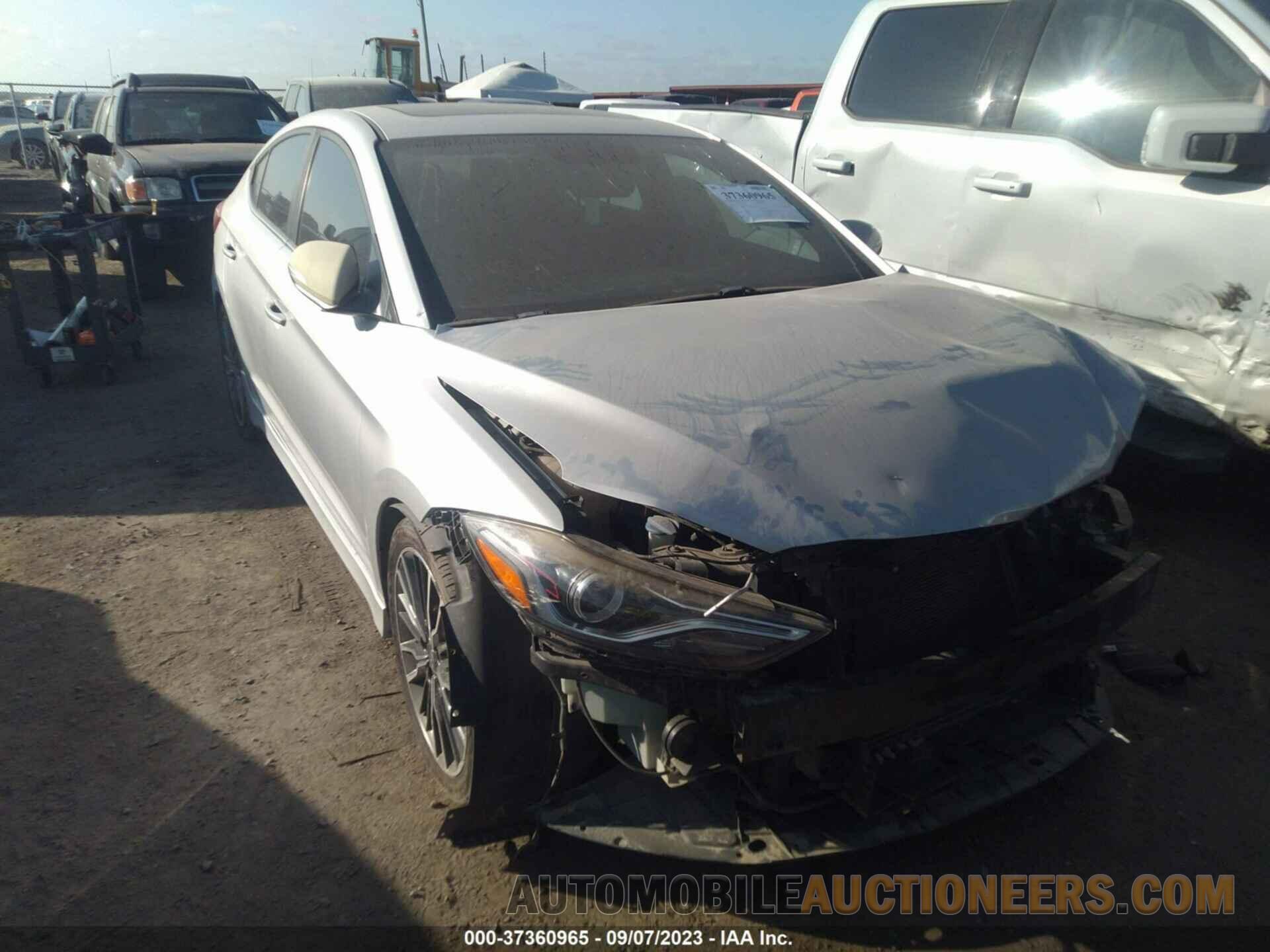 KMHD04LB6JU557491 HYUNDAI ELANTRA 2018