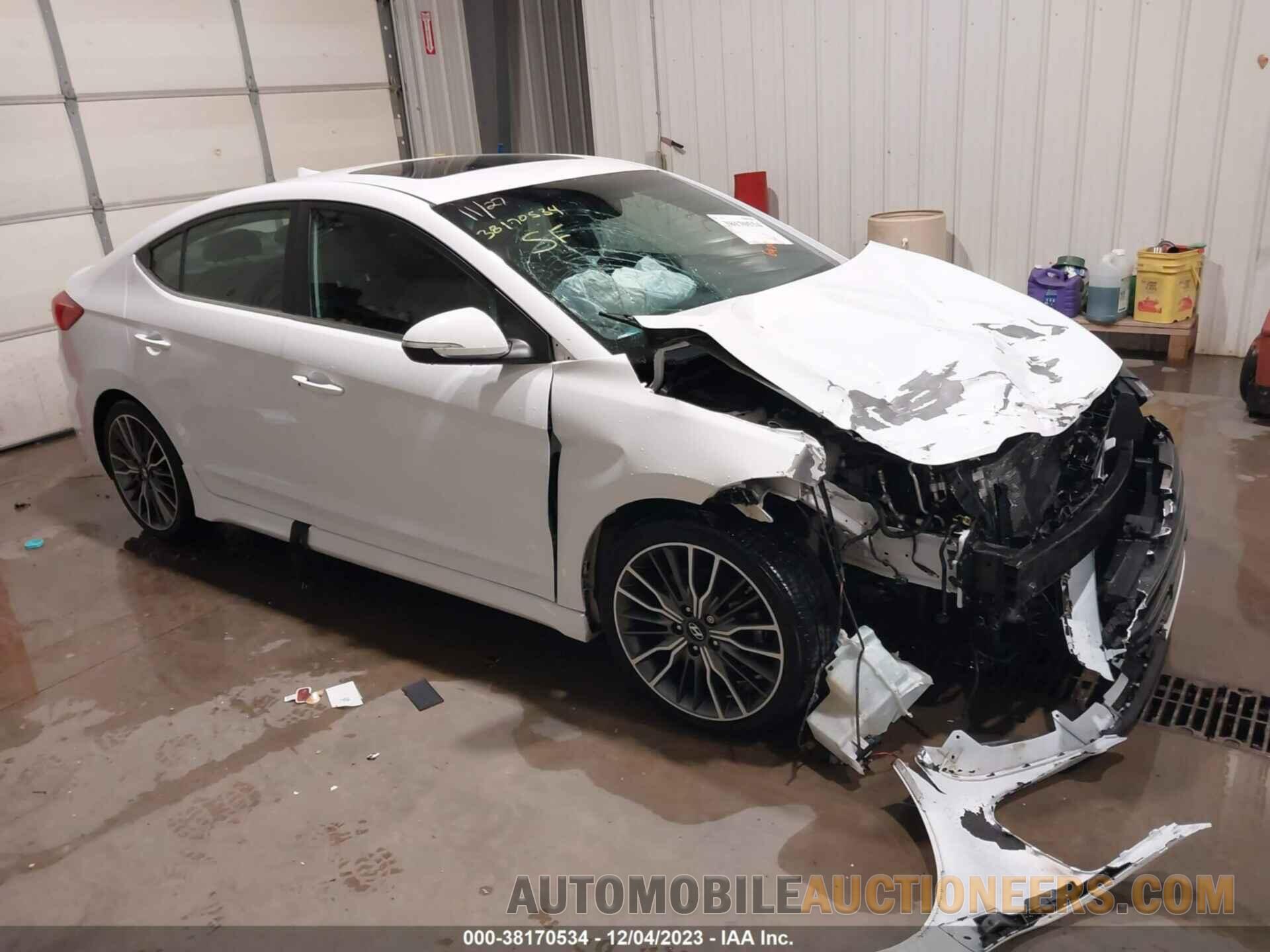 KMHD04LB8JU589987 HYUNDAI ELANTRA 2018