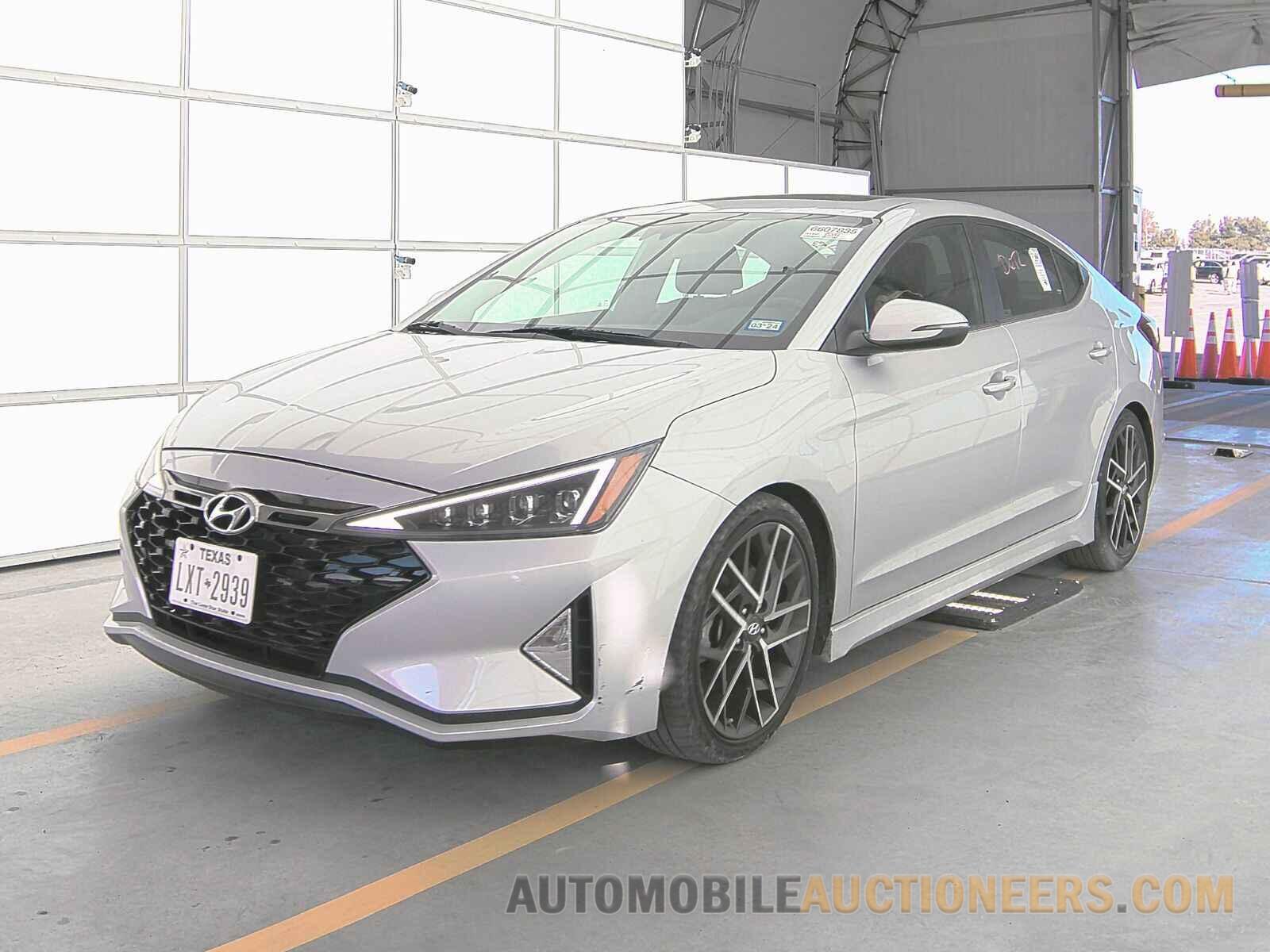 KMHD04LB8KU819464 Hyundai Elantra 2019