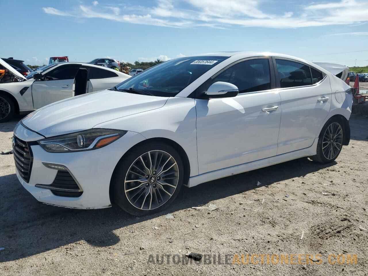 KMHD04LB9HU318642 HYUNDAI ELANTRA 2017