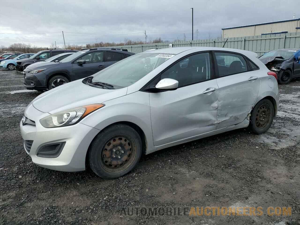 KMHD25LE9DU032794 HYUNDAI ELANTRA 2013