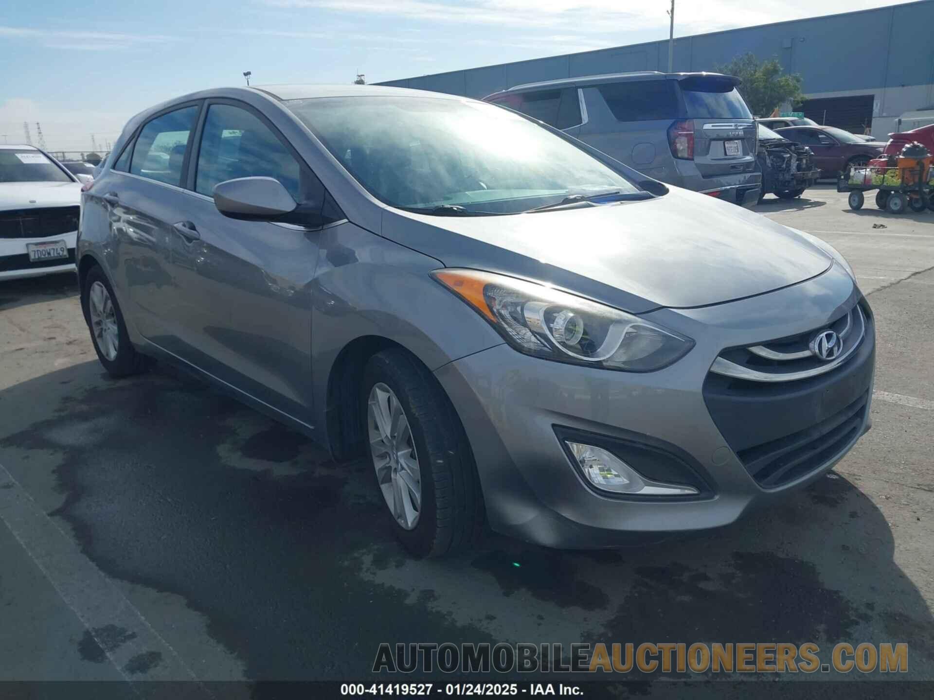 KMHD35LE0DU107881 HYUNDAI ELANTRA GT 2013