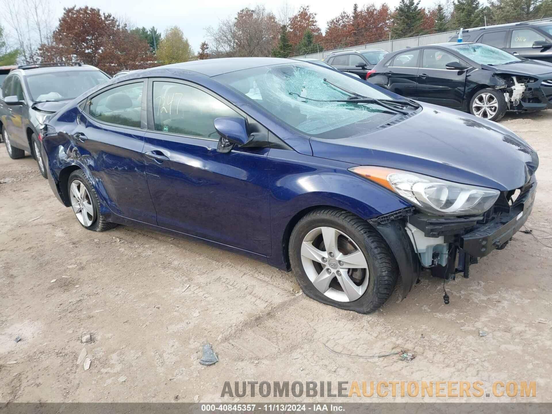 KMHD35LE4DU044686 HYUNDAI ELANTRA GT 2013