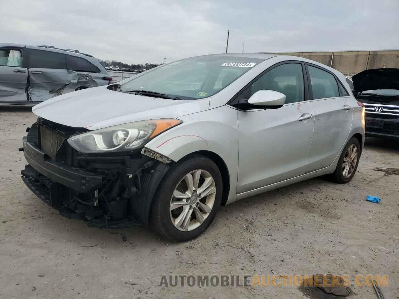 KMHD35LE6DU093095 HYUNDAI ELANTRA 2013