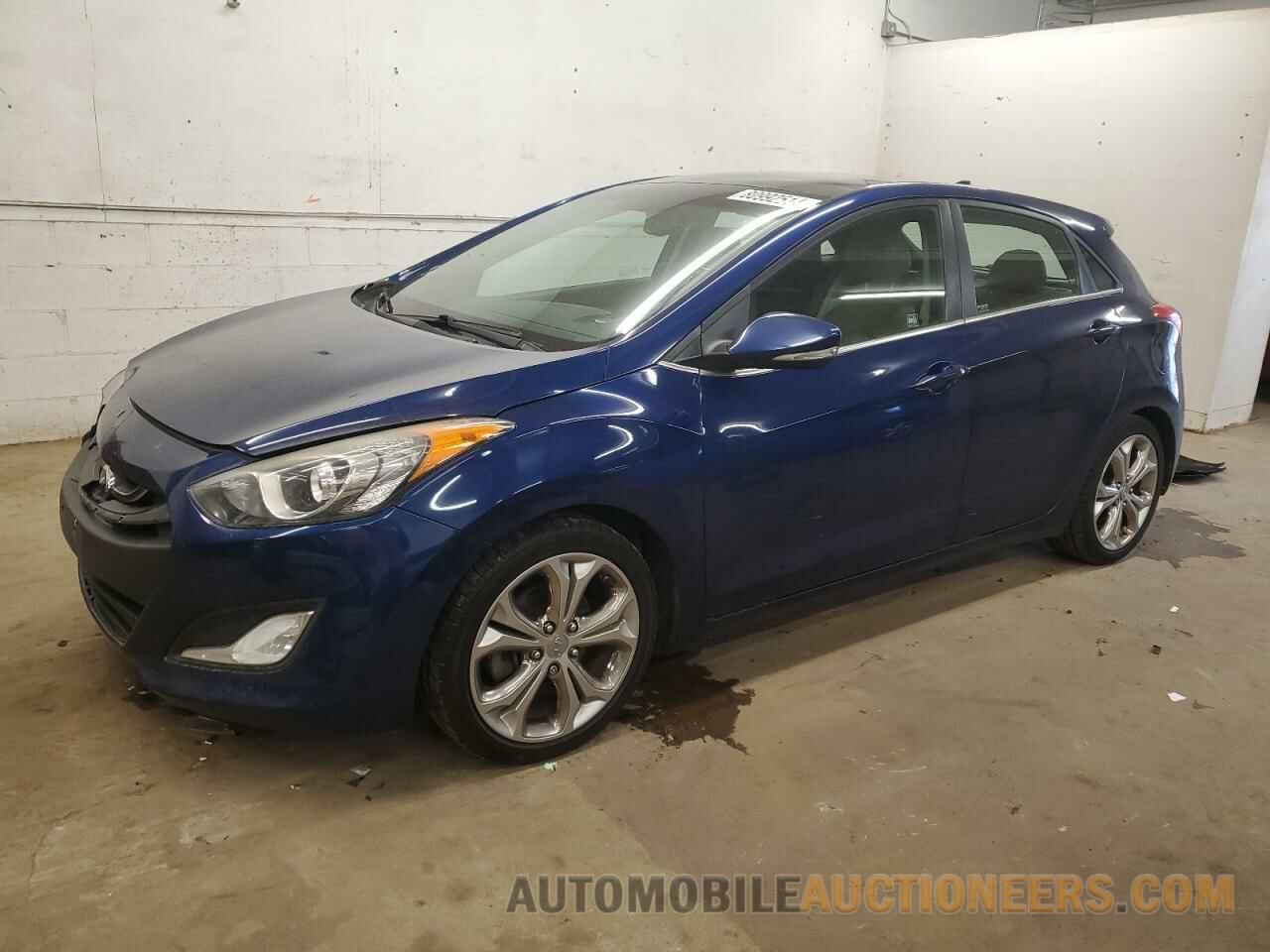 KMHD35LE6DU104421 HYUNDAI ELANTRA 2013