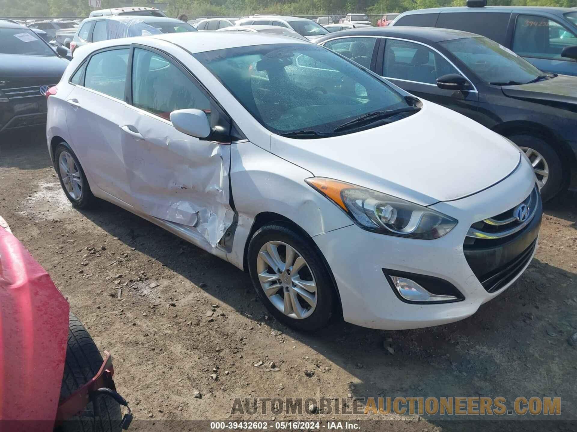 KMHD35LE9DU062309 HYUNDAI ELANTRA GT 2013