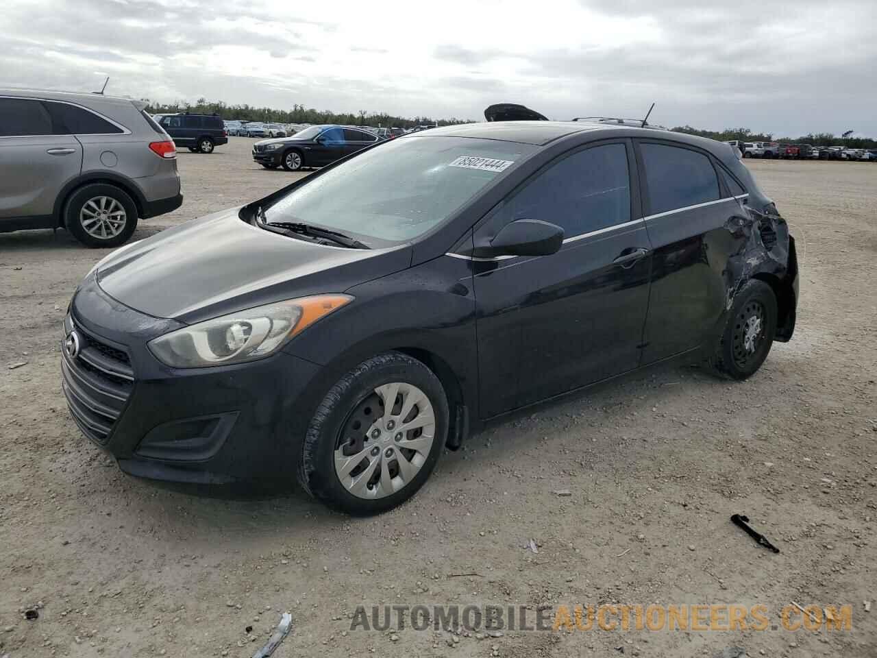 KMHD35LH0HU353832 HYUNDAI ELANTRA 2017