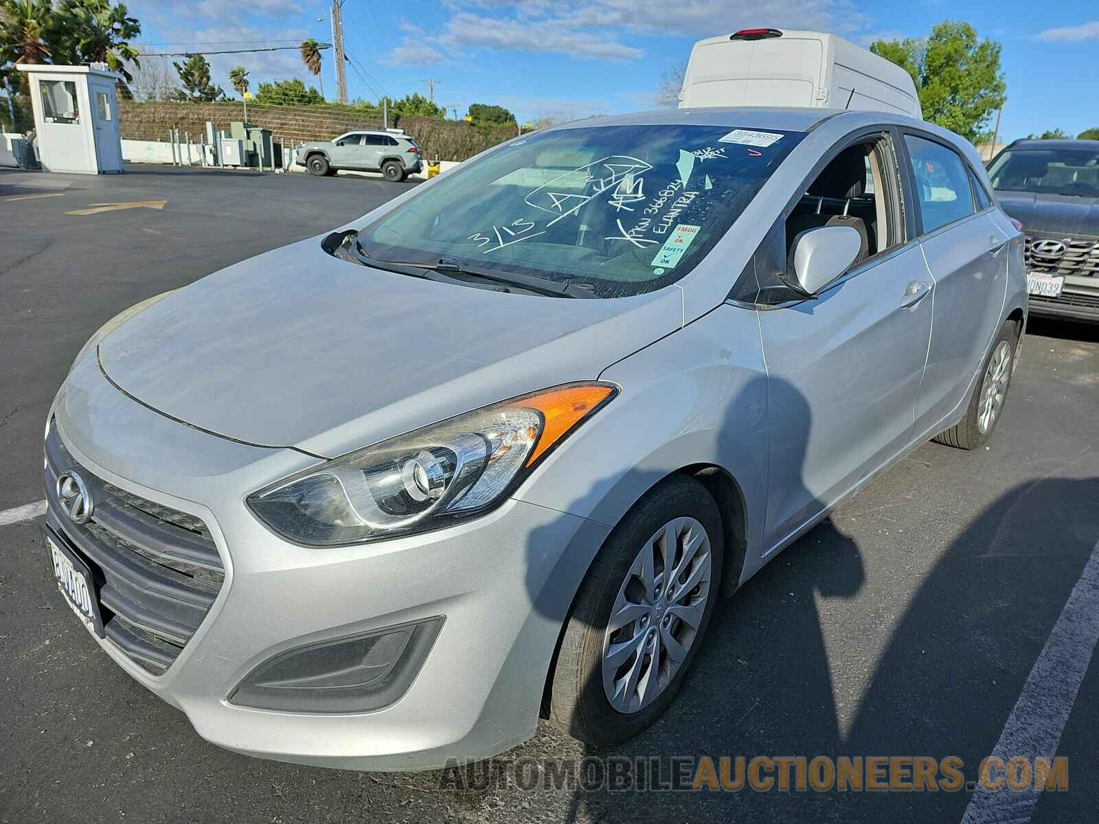 KMHD35LH0HU366824 Hyundai Elantra GT 2017