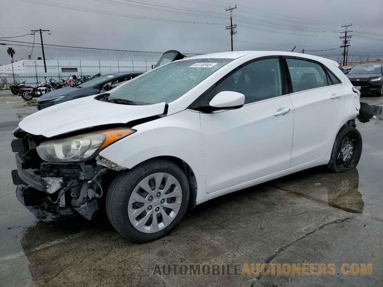 KMHD35LH2HU364542 HYUNDAI ELANTRA 2017