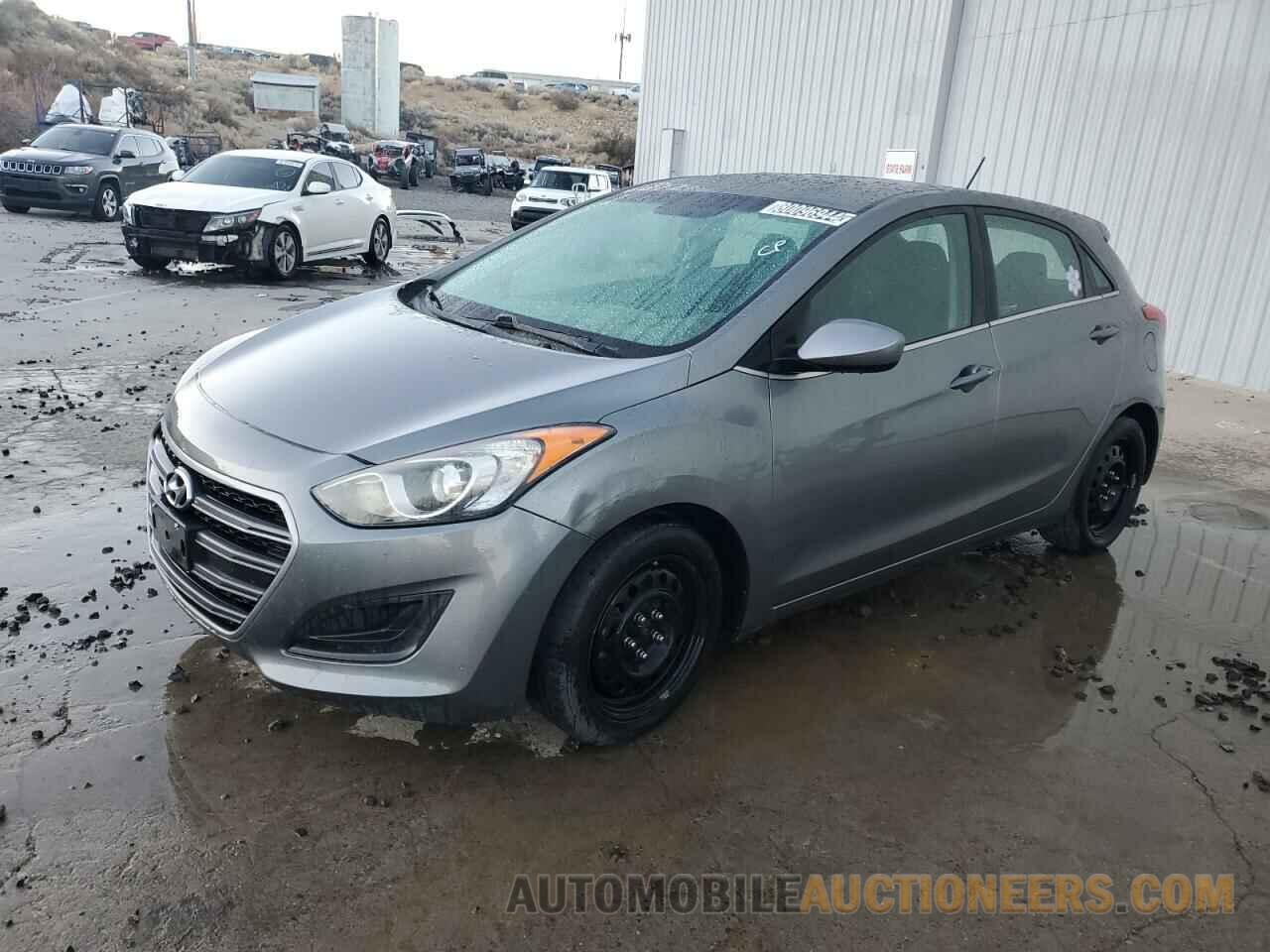 KMHD35LH2HU365920 HYUNDAI ELANTRA 2017