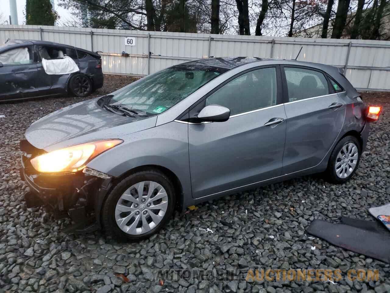 KMHD35LH3GU303506 HYUNDAI ELANTRA 2016