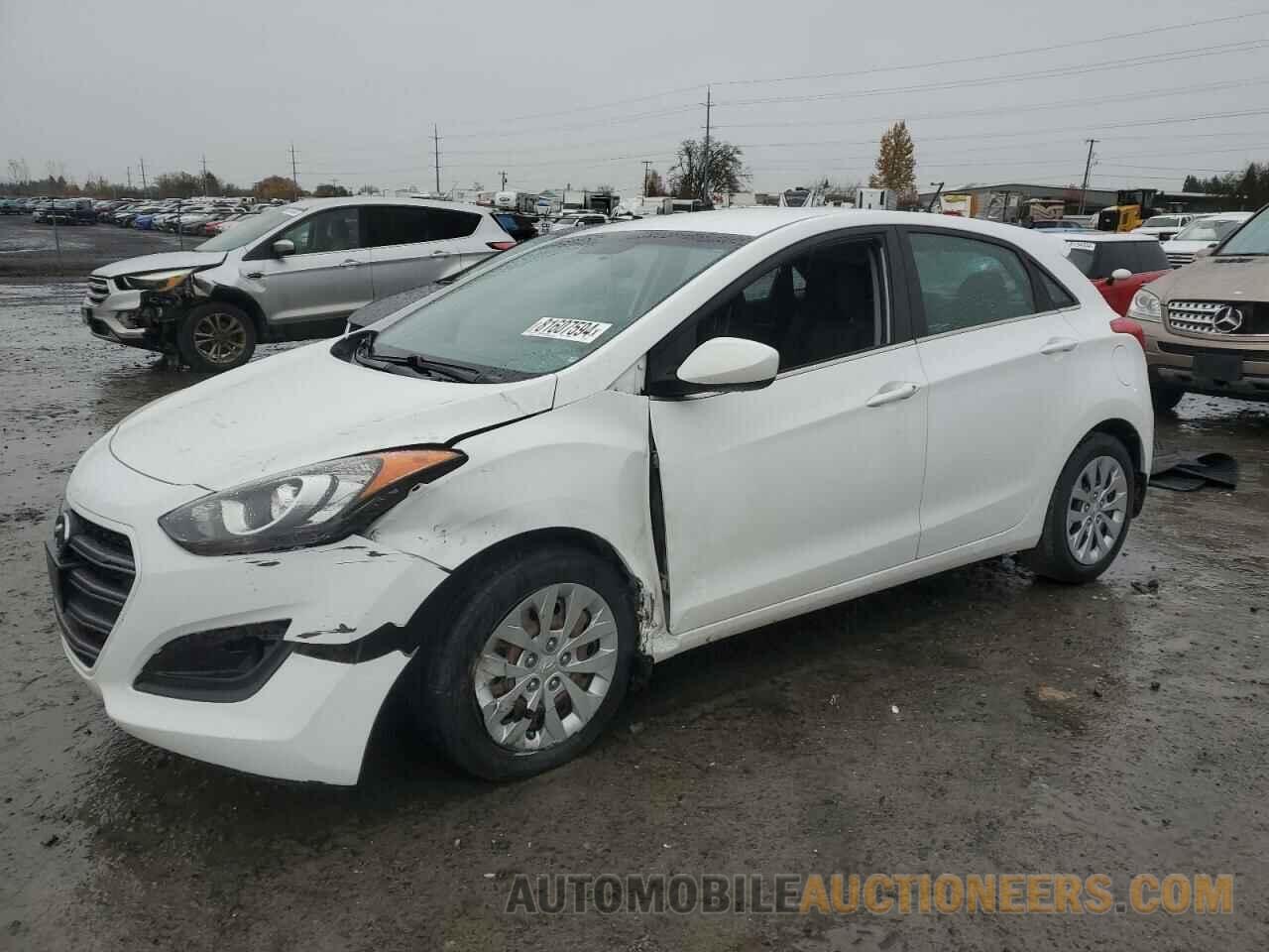 KMHD35LH3GU323237 HYUNDAI ELANTRA 2016