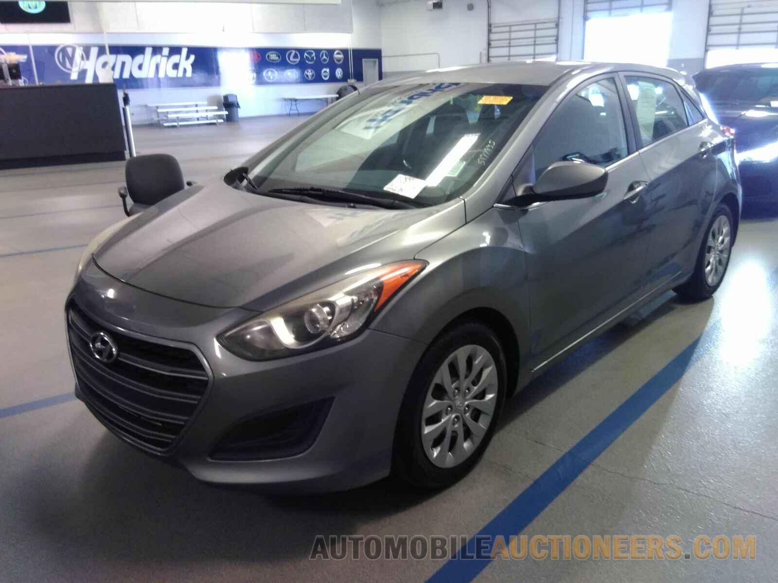 KMHD35LH4HU372111 Hyundai Elantra GT 2017