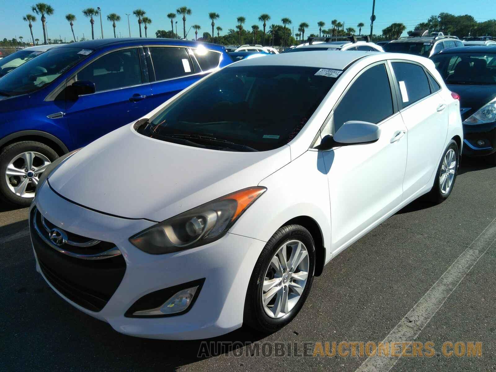 KMHD35LH5FU241072 Hyundai Elantra GT 2015