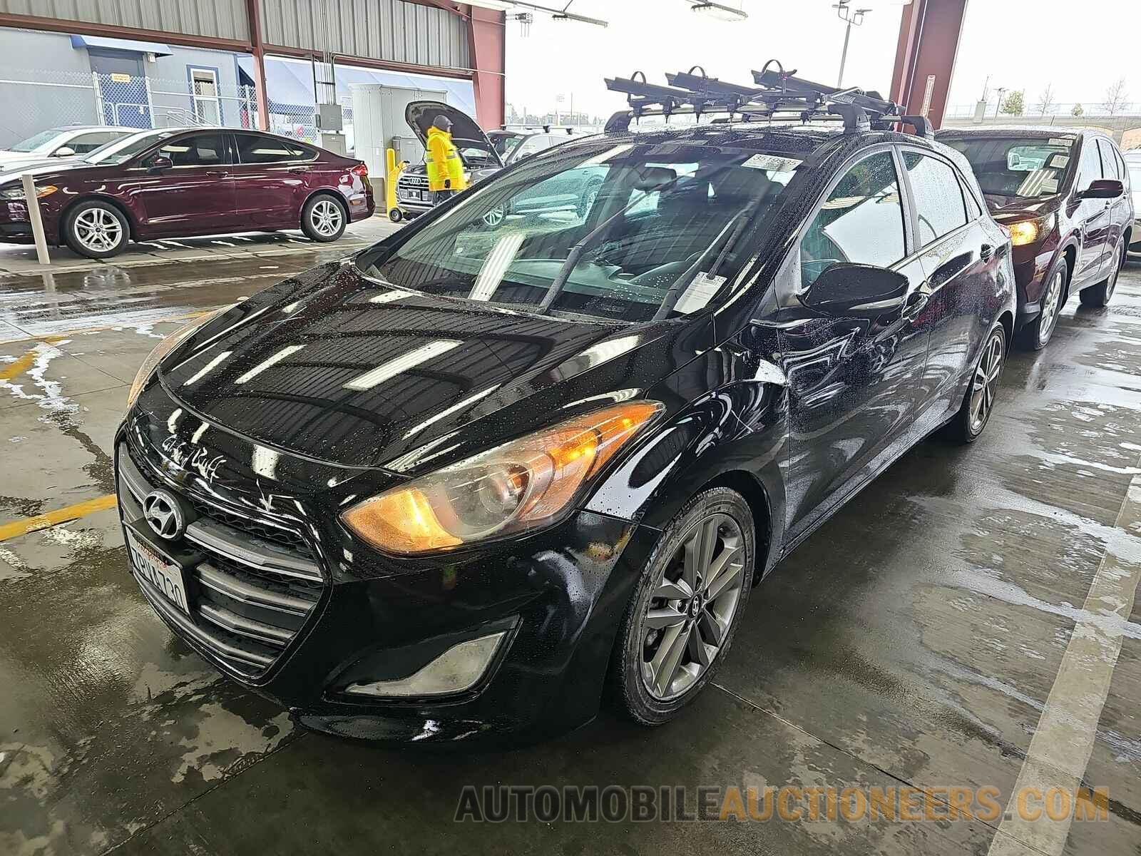 KMHD35LH5GU303653 Hyundai Elantra GT 2016