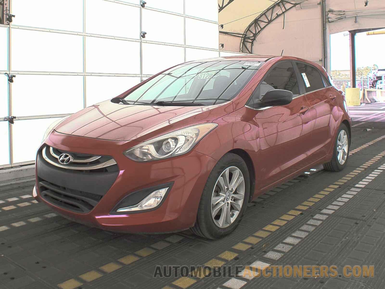 KMHD35LH9FU243987 Hyundai Elantra GT 2015